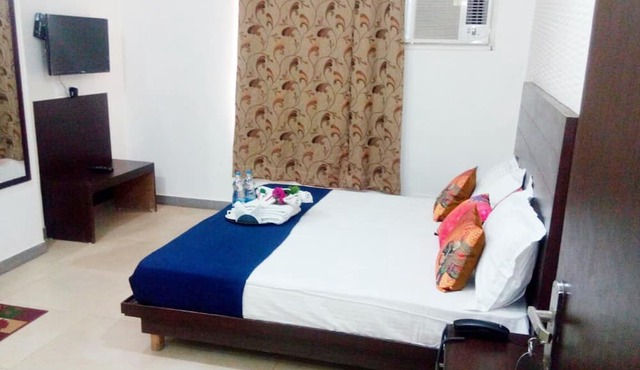 Adhunik Hotel Behror