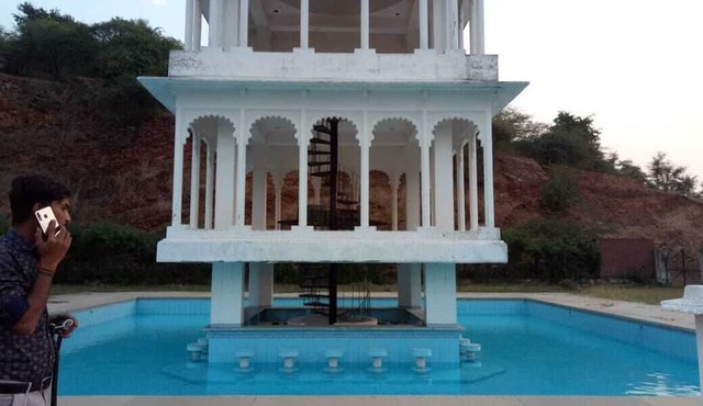 Bassi Fort Palace