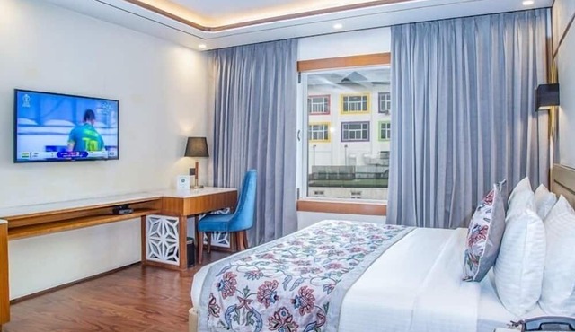 Lemon Tree Hotel Srinagar