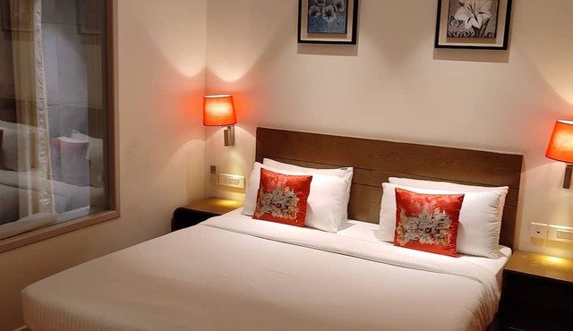 Hotel Le Lotus Grand Varanasi