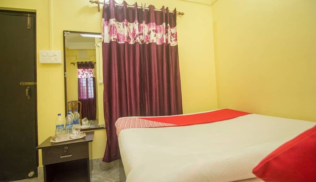 OYO 27701 Hotel Kshounish Residency