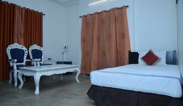 Man Singh Hotel and Resorts