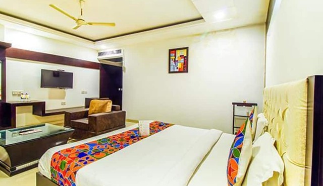FabHotel Transit Delhi Airport