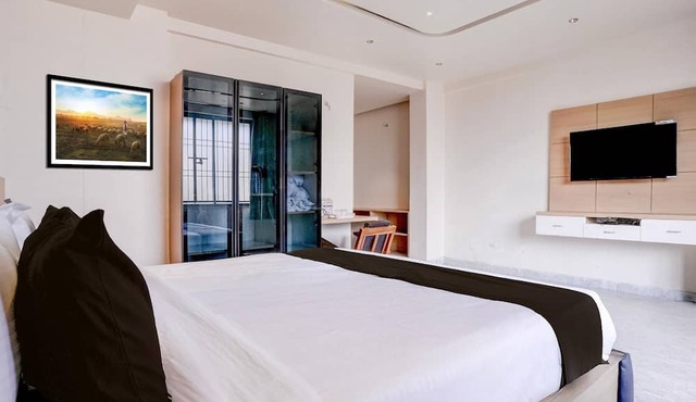 Classic With Twin Bedhotel Aditya Inn