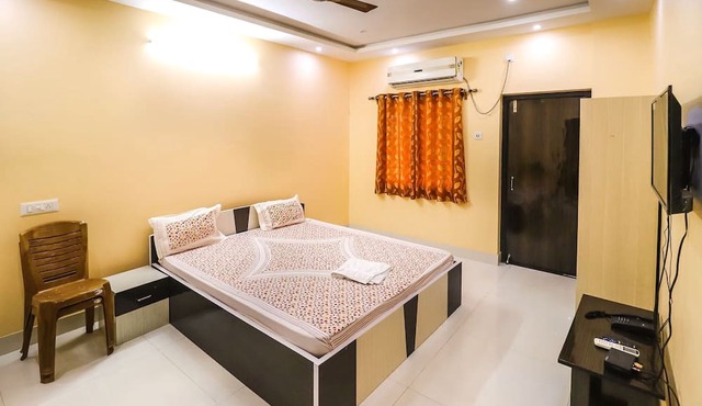 Somani Inn