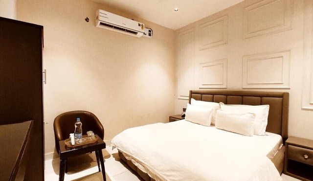 HOTEL MONDAY - Comfortable & Safe Stays