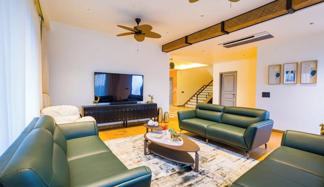 ELIVAAS The Kanota Retreat 4 BHK Villa