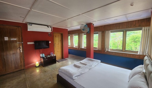Labah Tong Hill Resort Bandarban