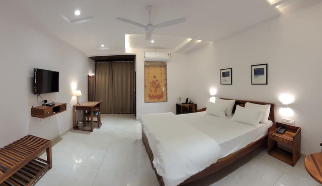Aura Gold Resort