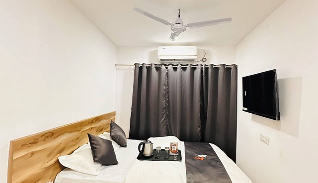 K7 Hotel & Restaurant