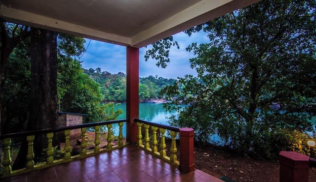 Bison River Resort Dandeli