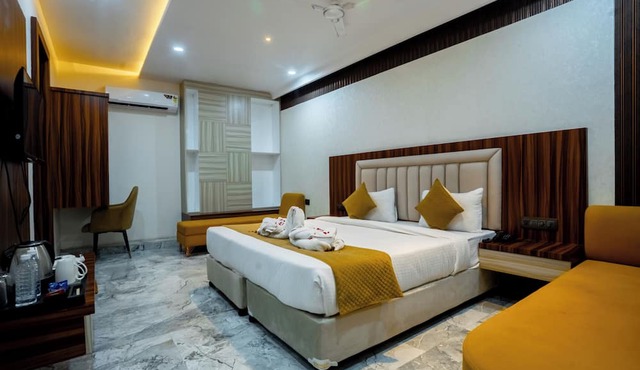 The Manor by Tulip Hospitality