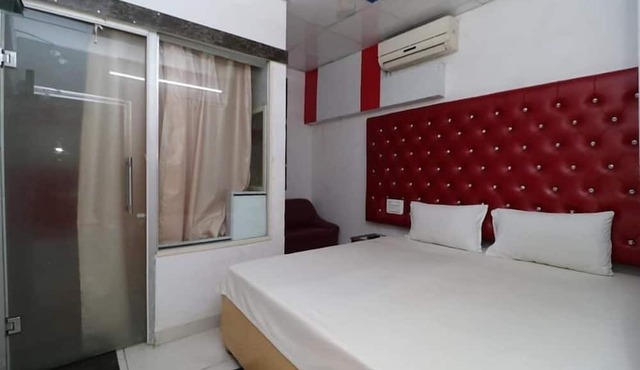 Amar Hotel By GRB