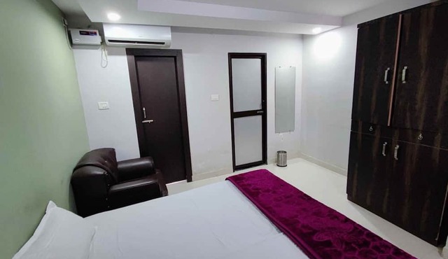 Hotel Kanha Shyam Madhubani
