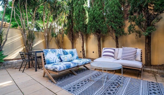 Shoreline Serenity House - A Charming Cronulla Abode