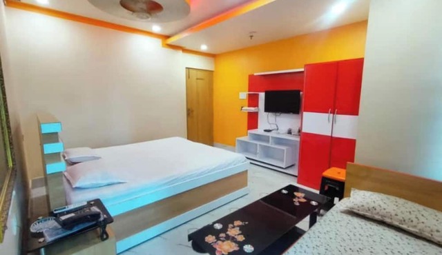 Agartala Palace Hotel Anurag