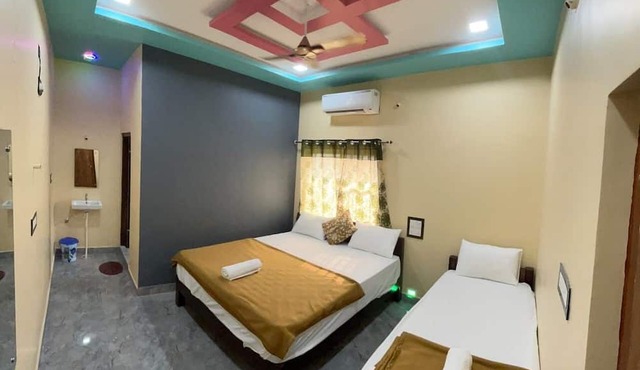 Swagath Guest Inn Hampi