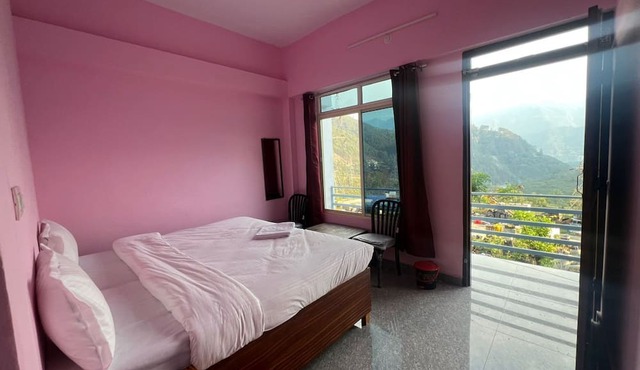 Hotel Shri Narayan & Restaurant