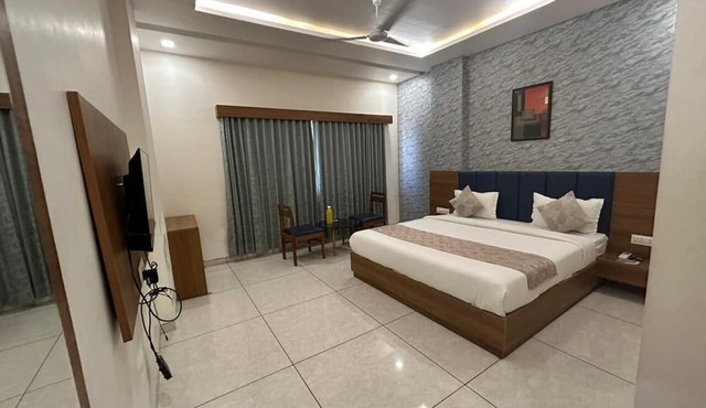 Hotel Grand Ekta