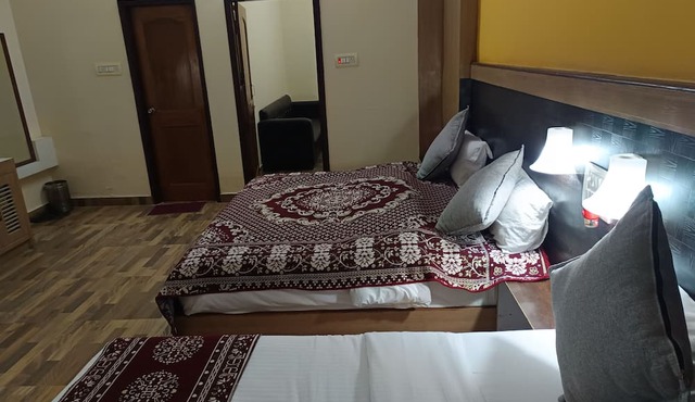 Hotel Satkar Palace Moradabad