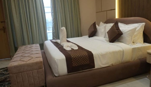 Hotel Global Inn Keonjhar in Ghatagaon