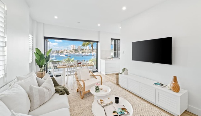 Palm View Collective in Elizabeth Bay
