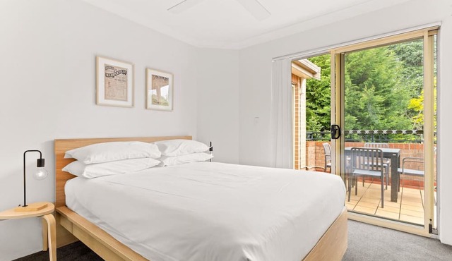 Pristine 2-Bed Near Marrickville Village