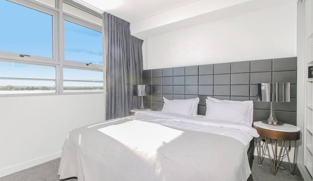 lovely 2 bds in heart chatswood free parking
