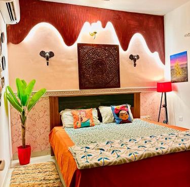 Luxe Private room near DLF, Olympia tech in Chennai