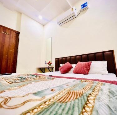 Dream hotel