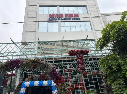 PLAY HOTEL GOLDEN RIVAAH Indirapuram
