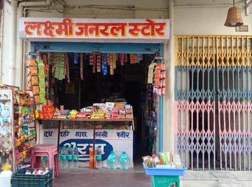 Stay Awhile Girls only budget stay in jaipur
