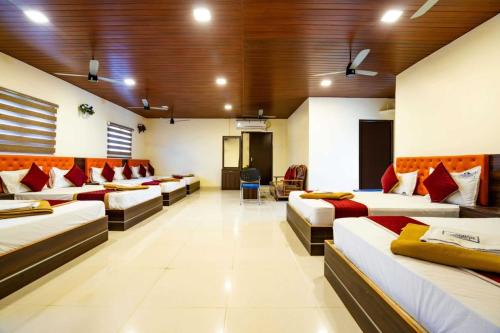 SREE Kumaran Residence