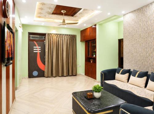 Luxury Airy Retreat