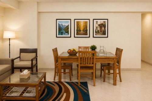 Pinakii Comfort Stay Suites, Prabhadevi