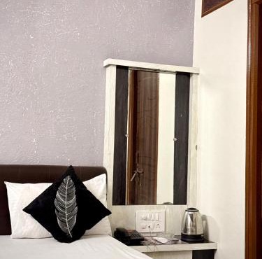 Hotel Shree Siddhi Vinayak