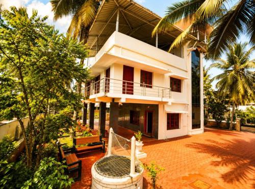 Manomayi - Luxury - Entire 4BHK Family Villa Spacious 4500 Sqft Duplex