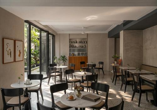 Wellesley Hotel