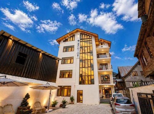 Hotel Belvior Estate