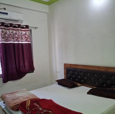 Khaatuwaale Guest House