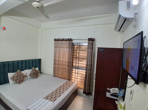 Hotel Grand Shah Kamal