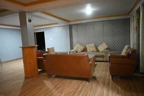 Denzongpa Homestay