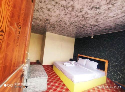 Khayoul Cottage