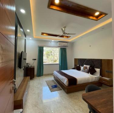 Jayati Palace Hotel
