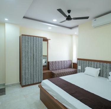 Hotel Amogh Palace