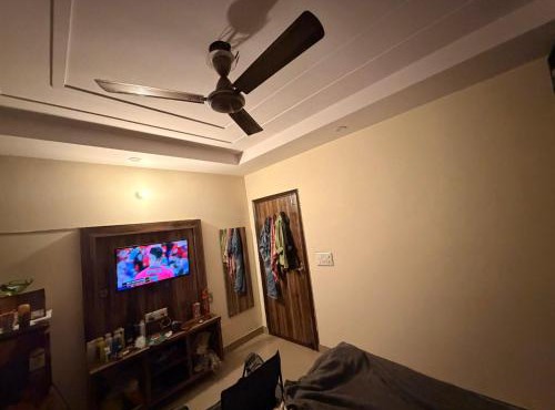 A private 1 rk in Gurgaon