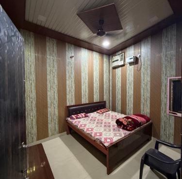 Maheshwari Hotel