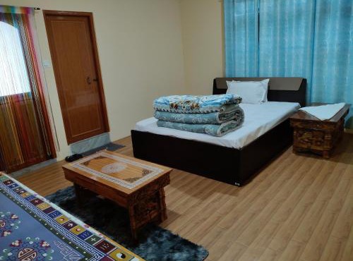 Dokhampa village homestay