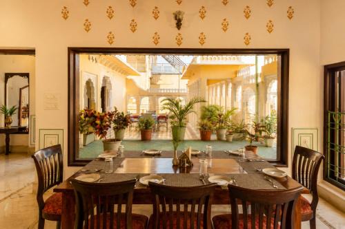 Amar Kothi Udaipur , A Rajputana Haveli Experience Near Pichola Lake
