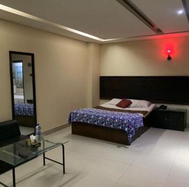 Hotel Rose Garden